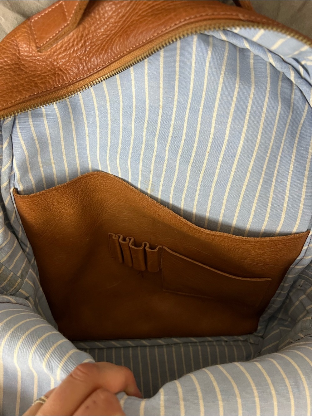 Large Leather Backpack - Picture 5 of 5